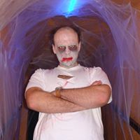 Robert Magyar Photo 23