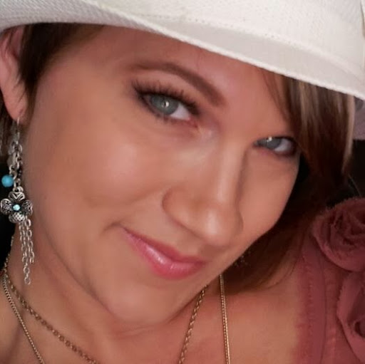 Kathleen Gregory Photo 26
