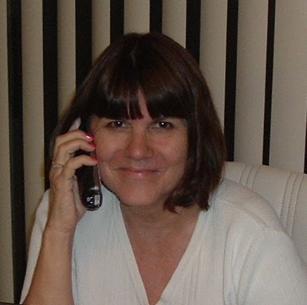 Debbie Roberts Photo 42