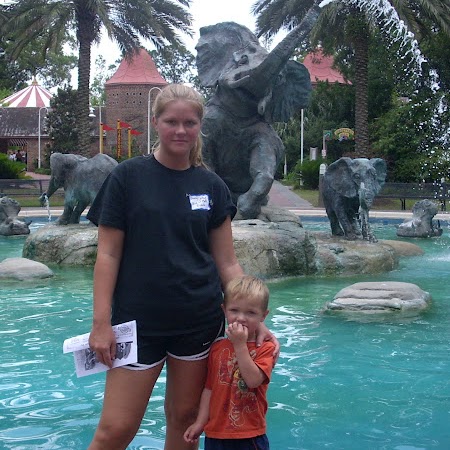Brandy Lester Photo 8