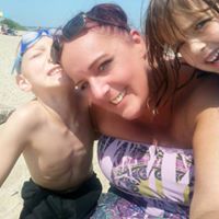 Michelle Tully Photo 6