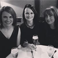 Julie Laughlin Photo 7