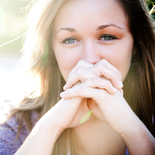 Alicia Lang Photo 8