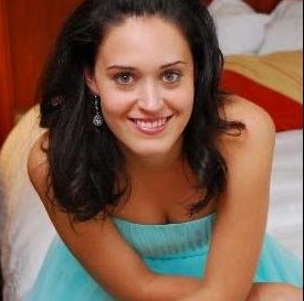 Allison Mcdonald Photo 35