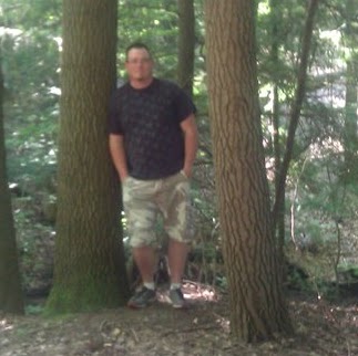 William Larson Photo 37
