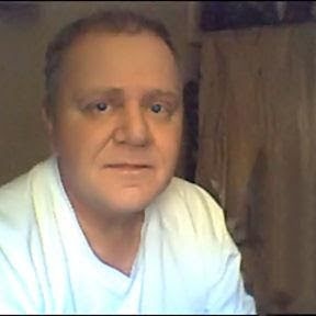 Peter Kaye Photo 17