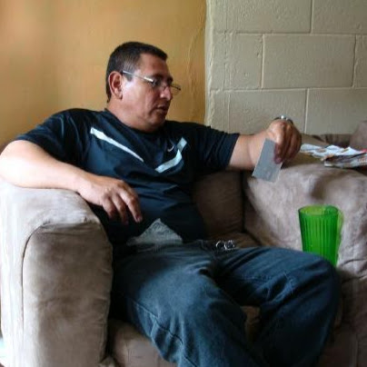 Reynaldo Rivas Photo 23