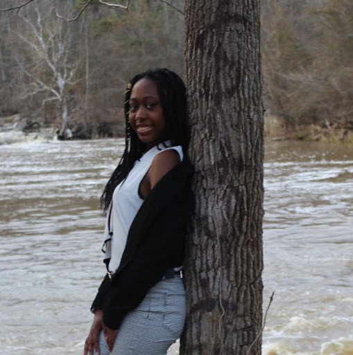 Victoria Thomas Photo 6