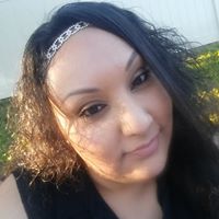 Deanna Flores Photo 15