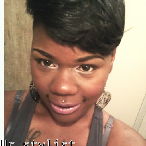 Erica Jackson Photo 37