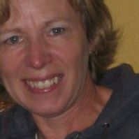 Lynn Elliott Photo 25