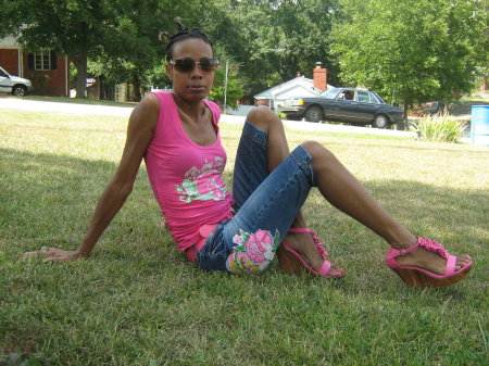 Jacqueline Henry Photo 3