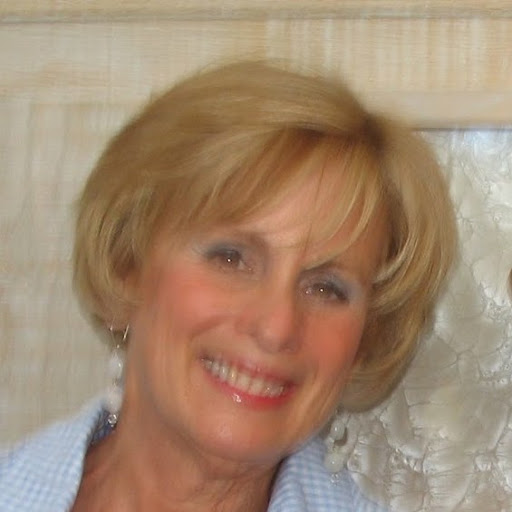 Sandy Cohen Photo 6