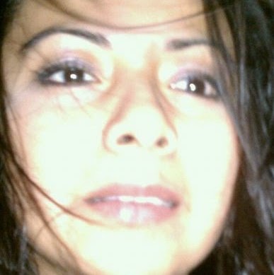 Andrea Flores Photo 29