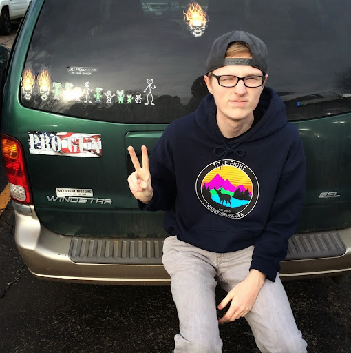 Colton Cunningham Photo 4