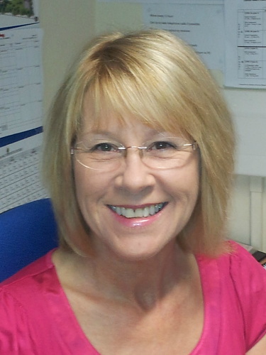 Julie Carr Photo 25
