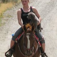 Mindy Simmons Photo 34