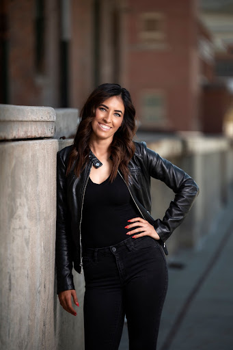 Robyn Perez Photo 32