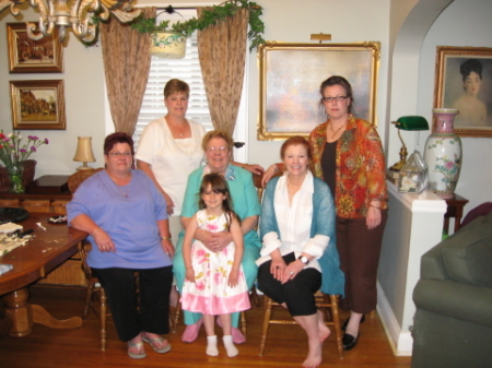 Lori Campbell Photo 27