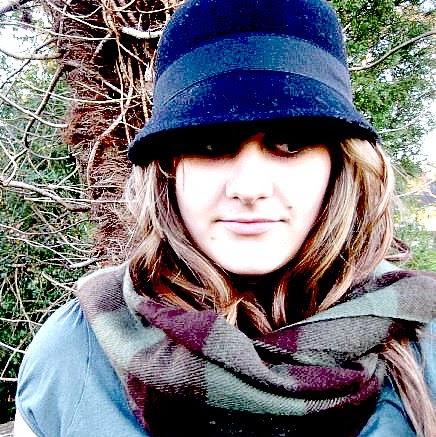 Elizabeth Johnston Photo 28
