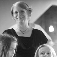 Judy Tew Photo 10