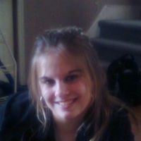 Jenna Evans Photo 7