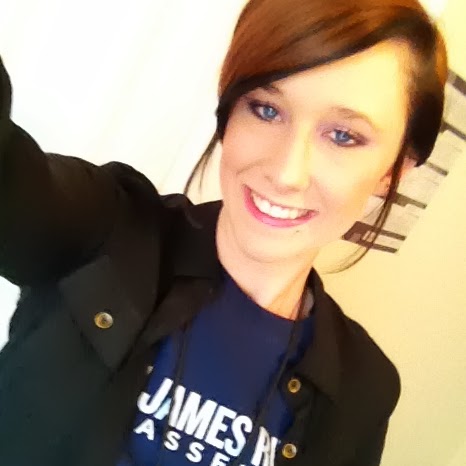 Kara Jones Photo 23