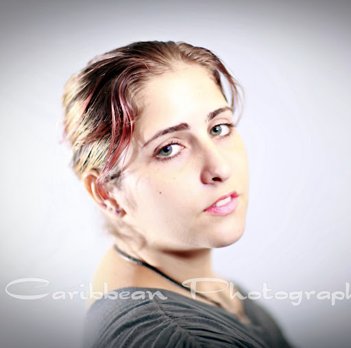 Lisa Rivera Photo 13