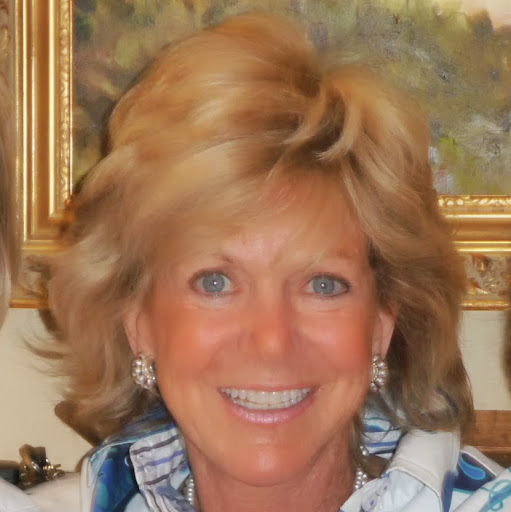 Mary Lind Photo 24