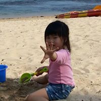 Jennifer Yeung Photo 25