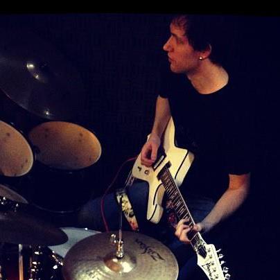 Michael Pearce Photo 9