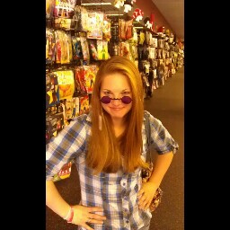 Hailee Robinson Photo 3