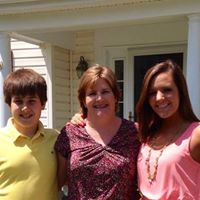 Gail Holmes Photo 37