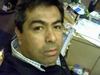 Roberto Rosales Photo 35