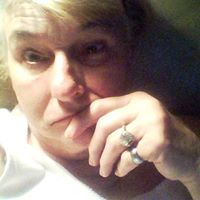Linda Camden Photo 16