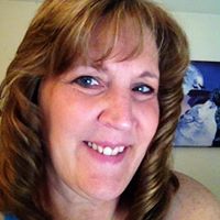 Lori Robinson Photo 28