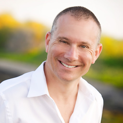 Adam Clark Photo 35