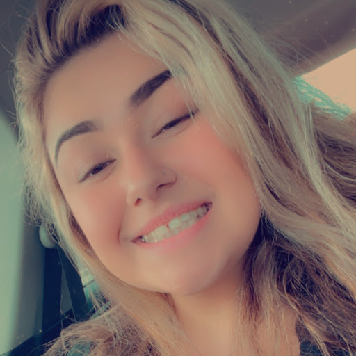 Alexis Gibson Photo 33