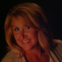 Shana Stephens Photo 7