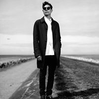 Michael Seymour Photo 26