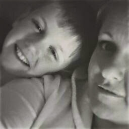 Cheryl Hughes Photo 4
