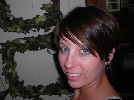 Amy Heard Photo 29