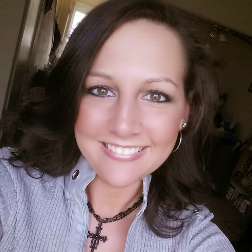 Heather Whitmore Photo 15