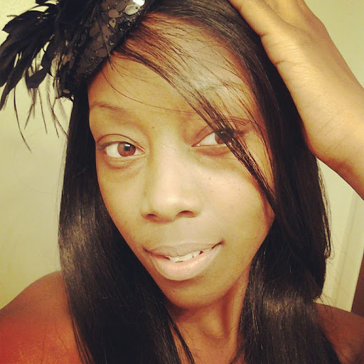Christina Brown Photo 35