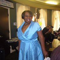 Julia Moody Photo 25