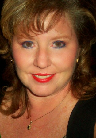 Carla Cox Photo 37