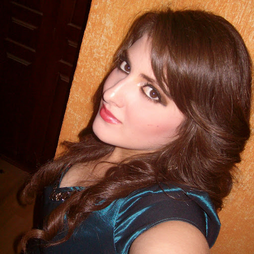 Sarah Angel Photo 23