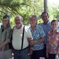 Elizabeth Yost Photo 38