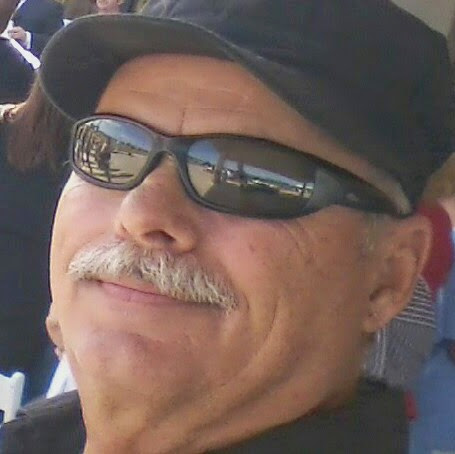 Bert Collins Photo 28