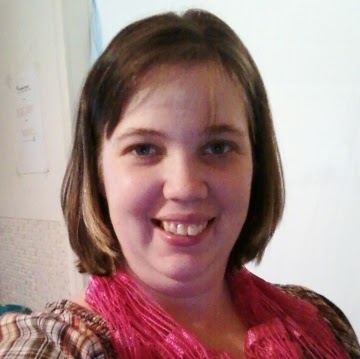 Debbie Larson Photo 16